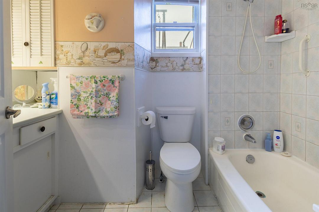 757 Victoria Road, Sydney, NS