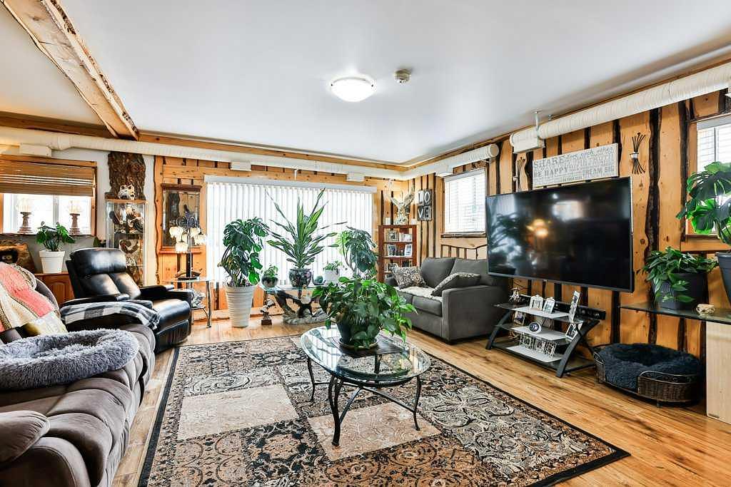 5062 50 Avenue, Stavely, AB