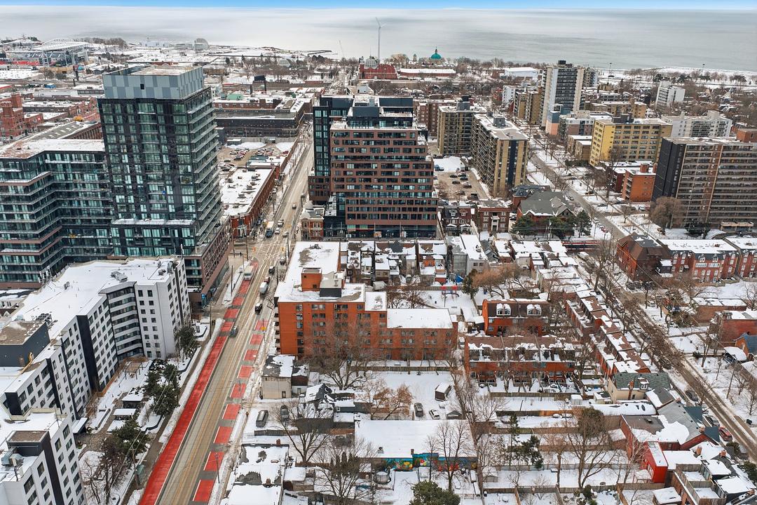 322 Dufferin Street, Toronto, ON
