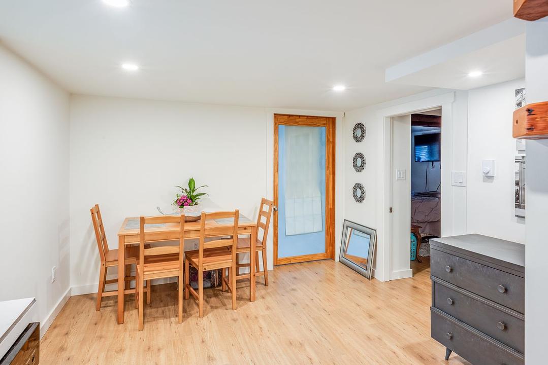 1148 Oscar Street, Victoria, BC