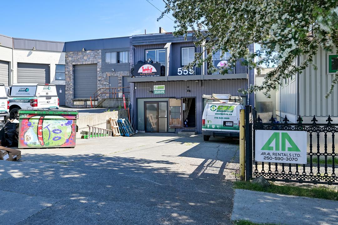 555 Hillside Avenue, Victoria, BC