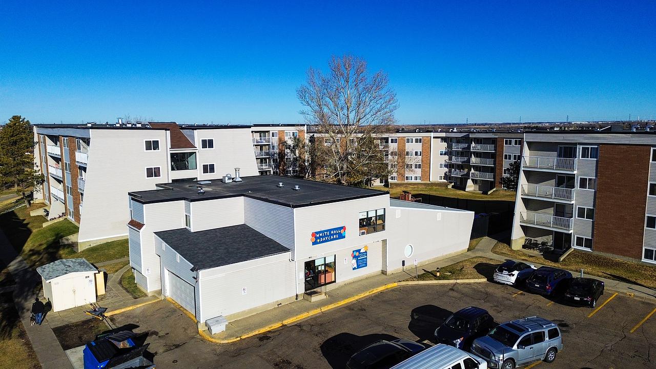 11915 34 Street Northwest, Edmonton, AB