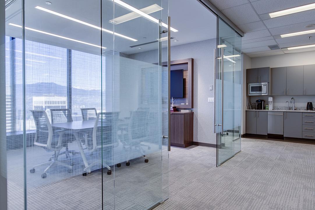 3020 - 700 West Georgia Street, Vancouver, BC