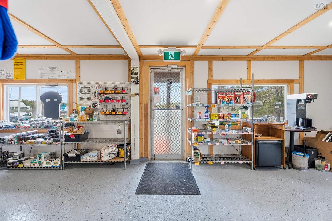 9645 Highway 8, Caledonia, NS
