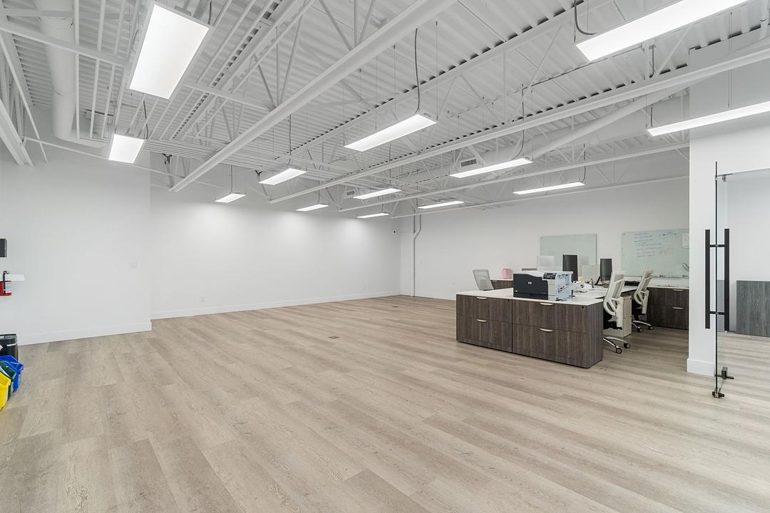 9030 Oak St, Vancouver, BC