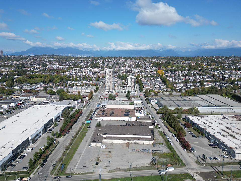 8324 Fraser St, Vancouver, BC
