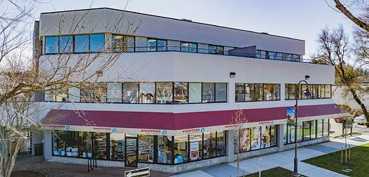 204 - 154 Memorial Ave, Parksville, BC