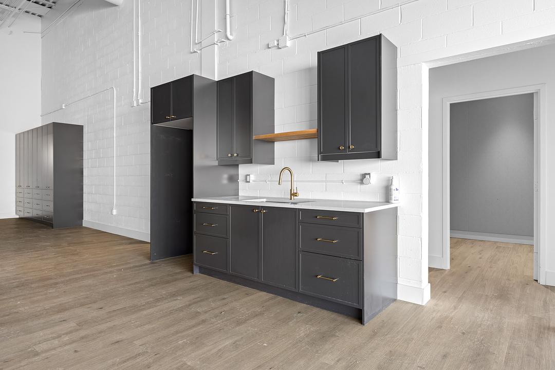 5 - 505 Industrial Ave, Ottawa, ON