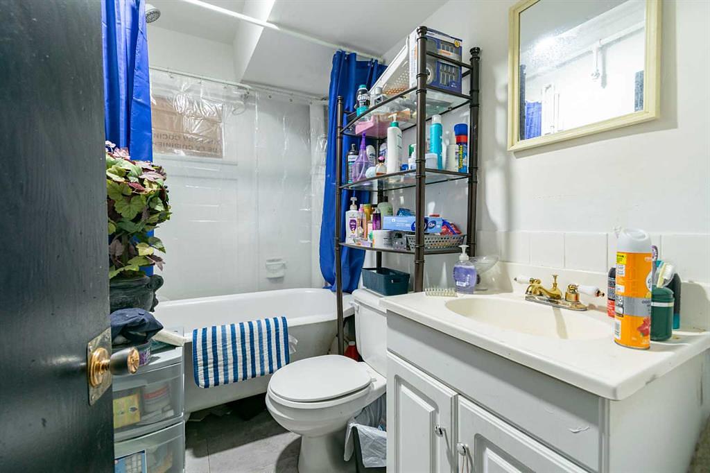 5007 50 Avenue, Stettler, AB