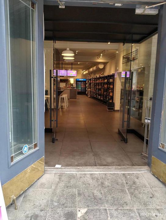 1120 Rue Saint-Jean, Québec, QC