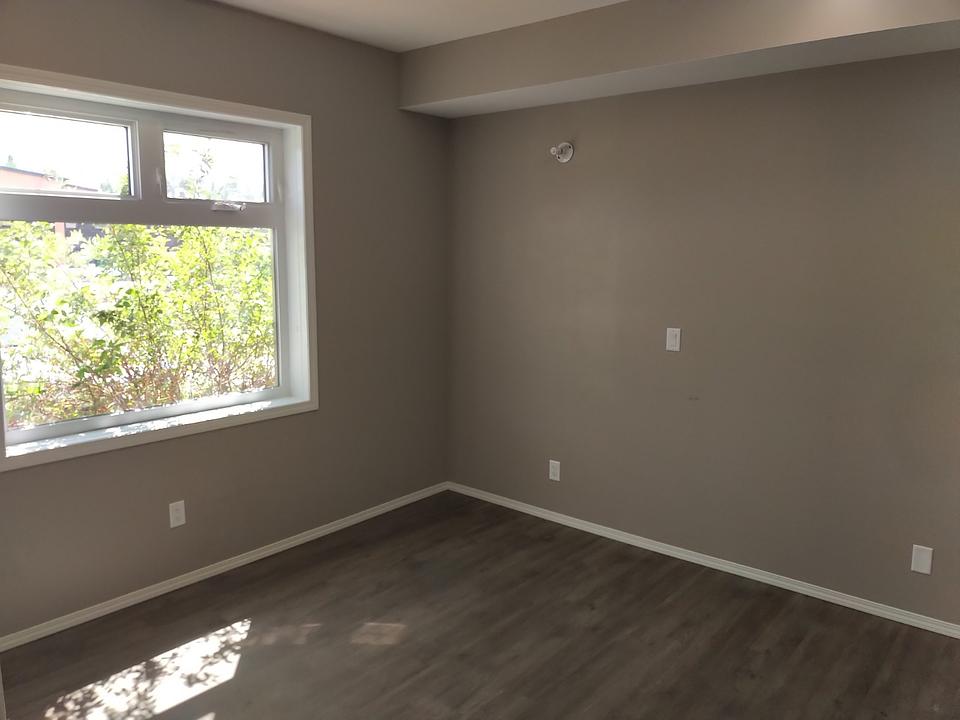 104 - 239 Spruce Street, Red Deer, AB