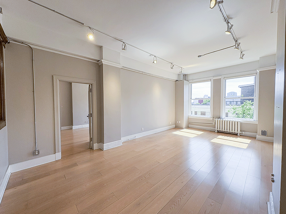 206 - 402 West Pender Street, Vancouver, BC