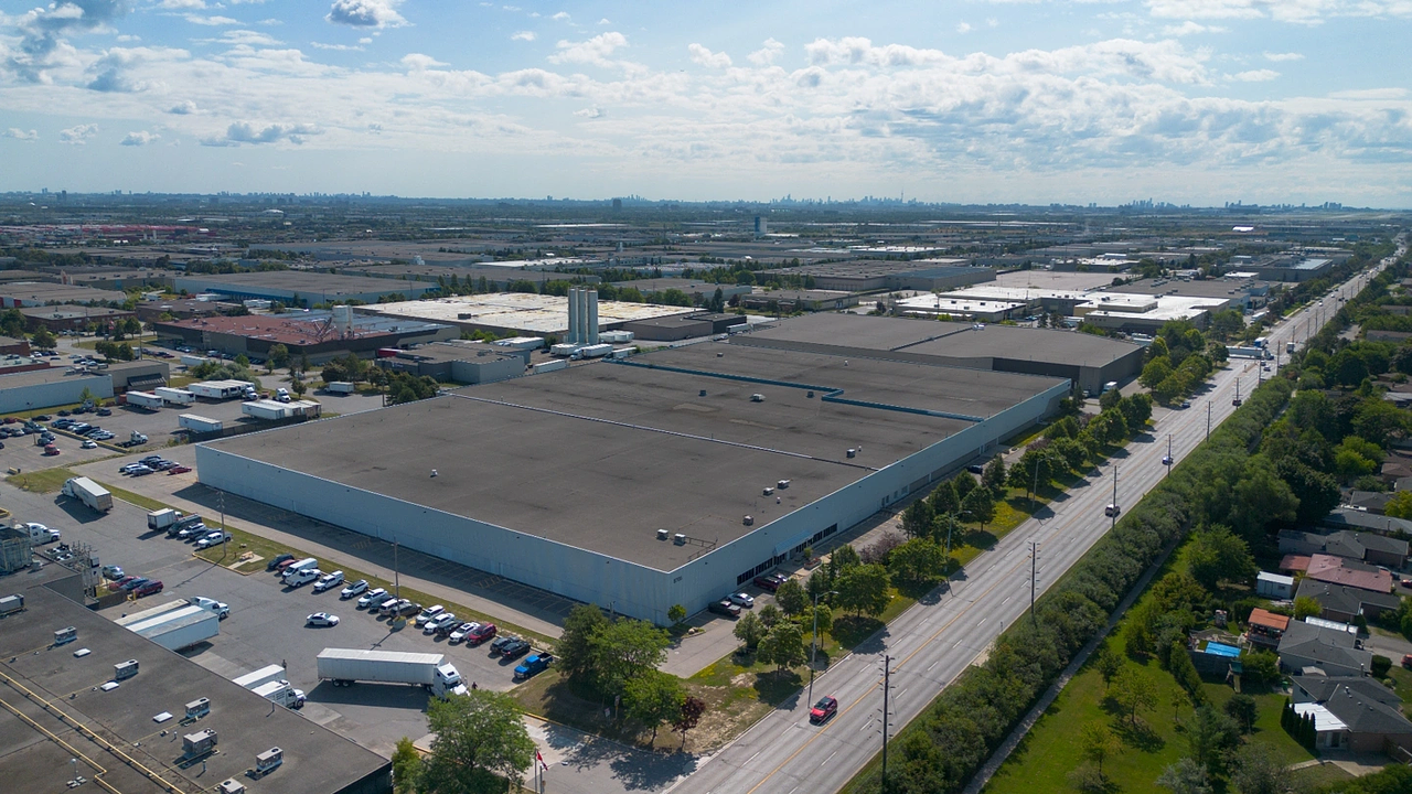 4 - 8705 Torbram Road, Brampton, ON