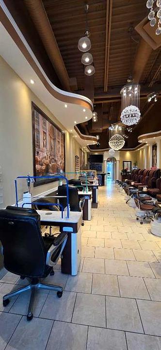 4 - 999 Macleod Trail Southeast, Calgary, AB
