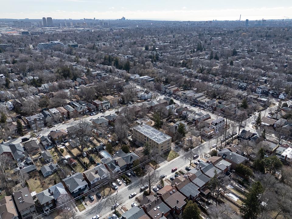 299 Forman Avenue, Toronto, ON