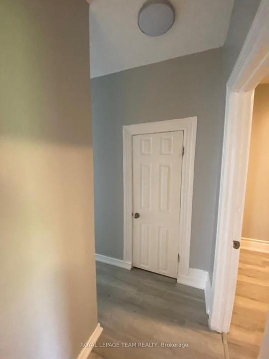 883 Somerset Street West, Ottawa, ON