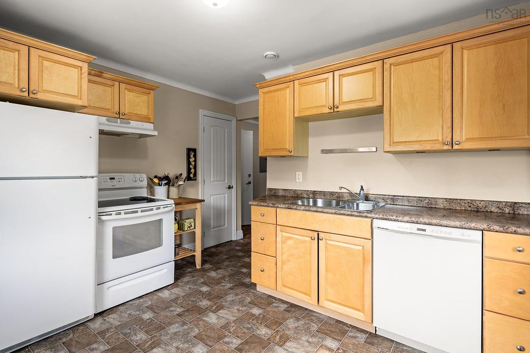 400A - 534 Main Street, Mahone Bay, NS