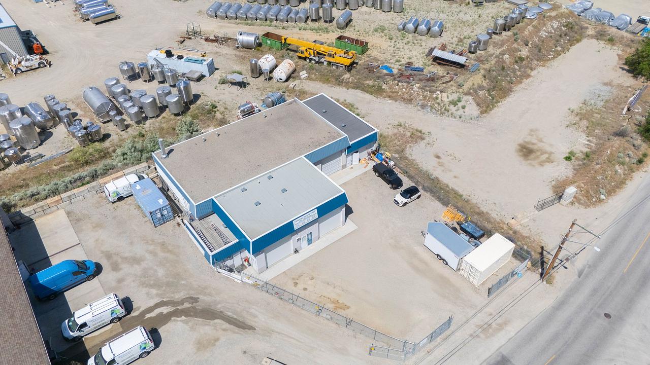 9576 Cedar Avenue, Summerland, BC
