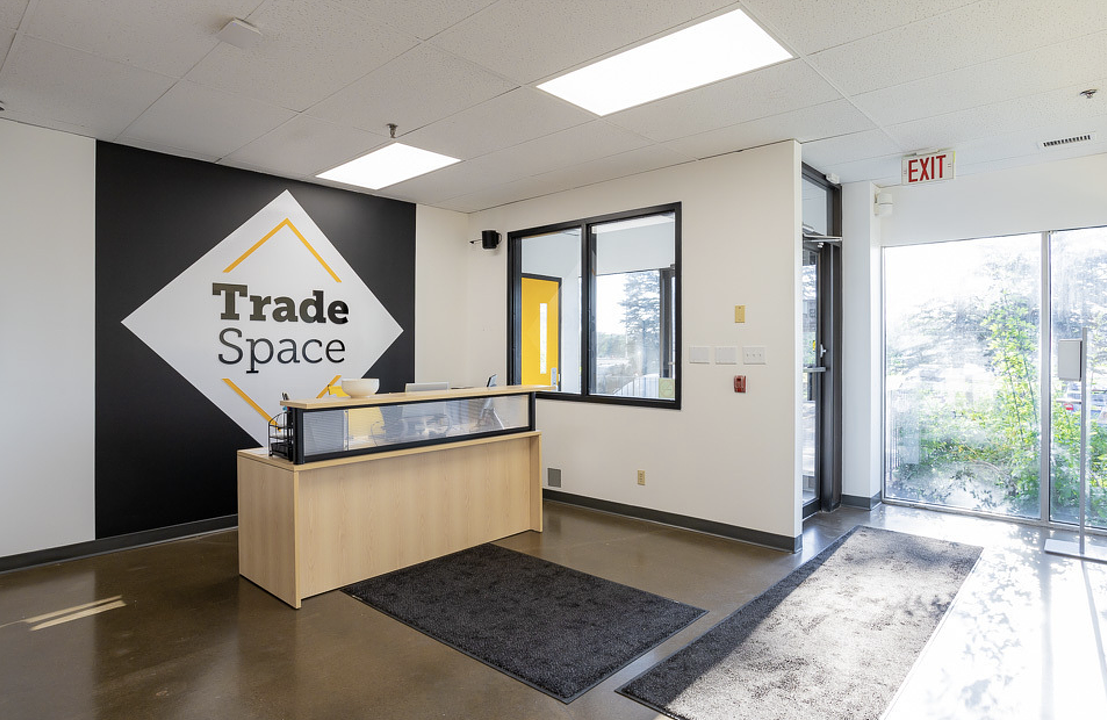 3,500 Sqft Mezzanine Warehouse Space - 4121 23B Street Northeast, Calgary, AB