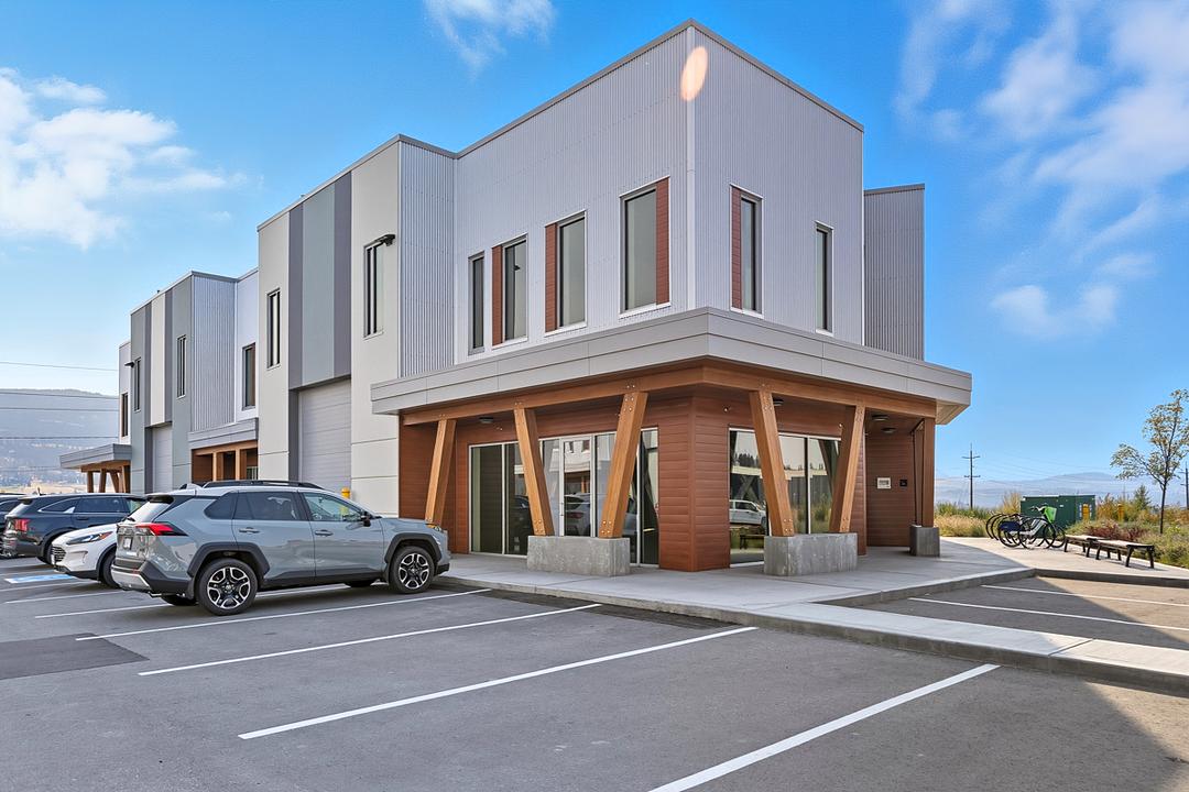 #301 - 2175 Optic Court, Kelowna, BC
