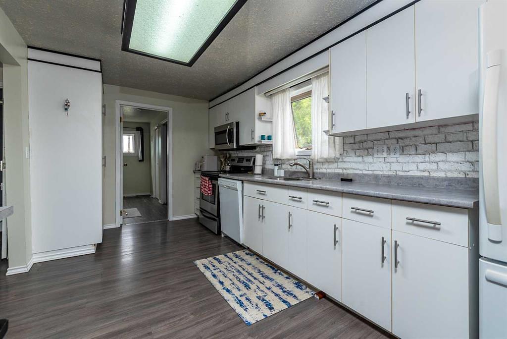 202 Main Street, Maidstone, SK