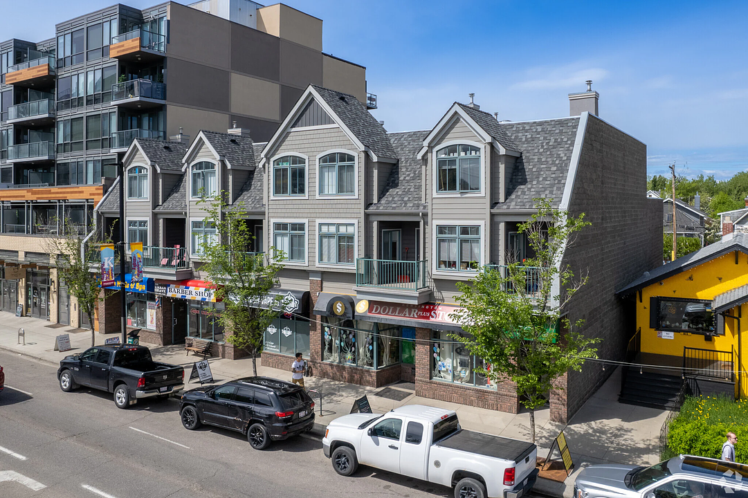 103 - 305 10 Street Northwest, Calgary, AB