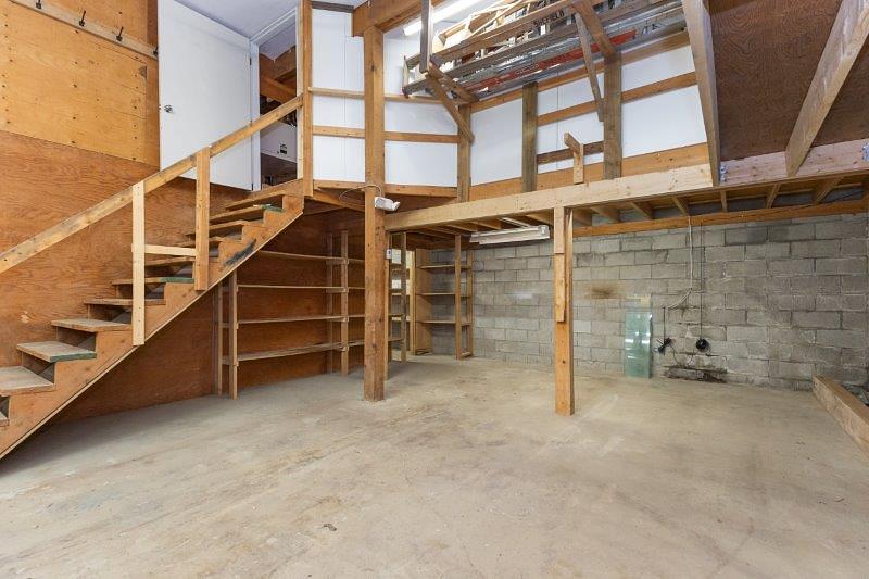 2265 West Railway Street, Abbotsford, BC