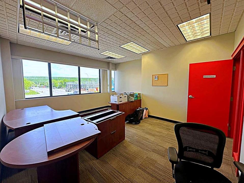 203 - 9902 Franklin Avenue, Fort McMurray, AB