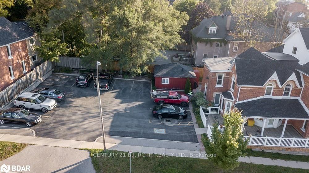 1 Berczy Street, Barrie, ON