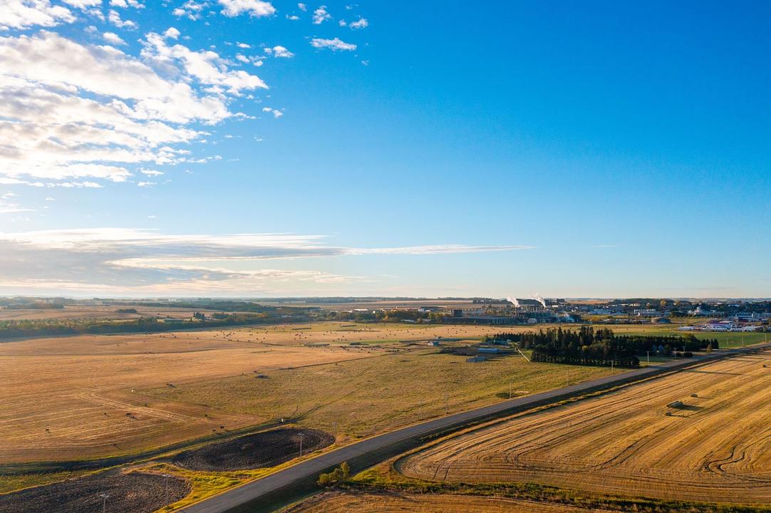 6340 C And East Trail, Innisfail, AB