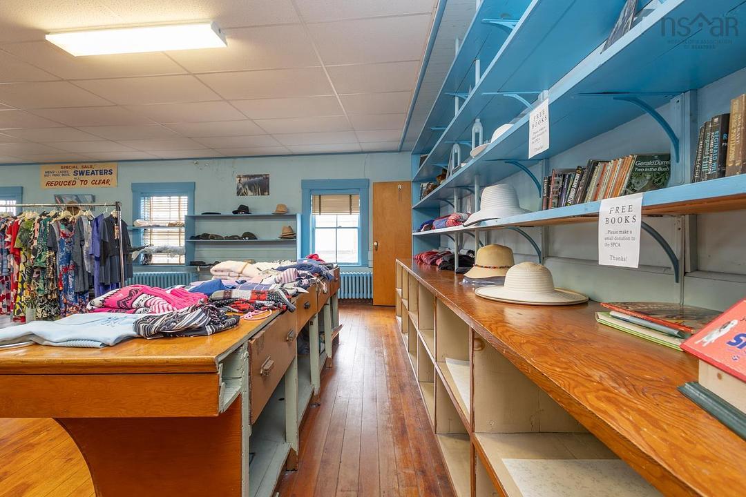 352 Main Street, Yarmouth, NS