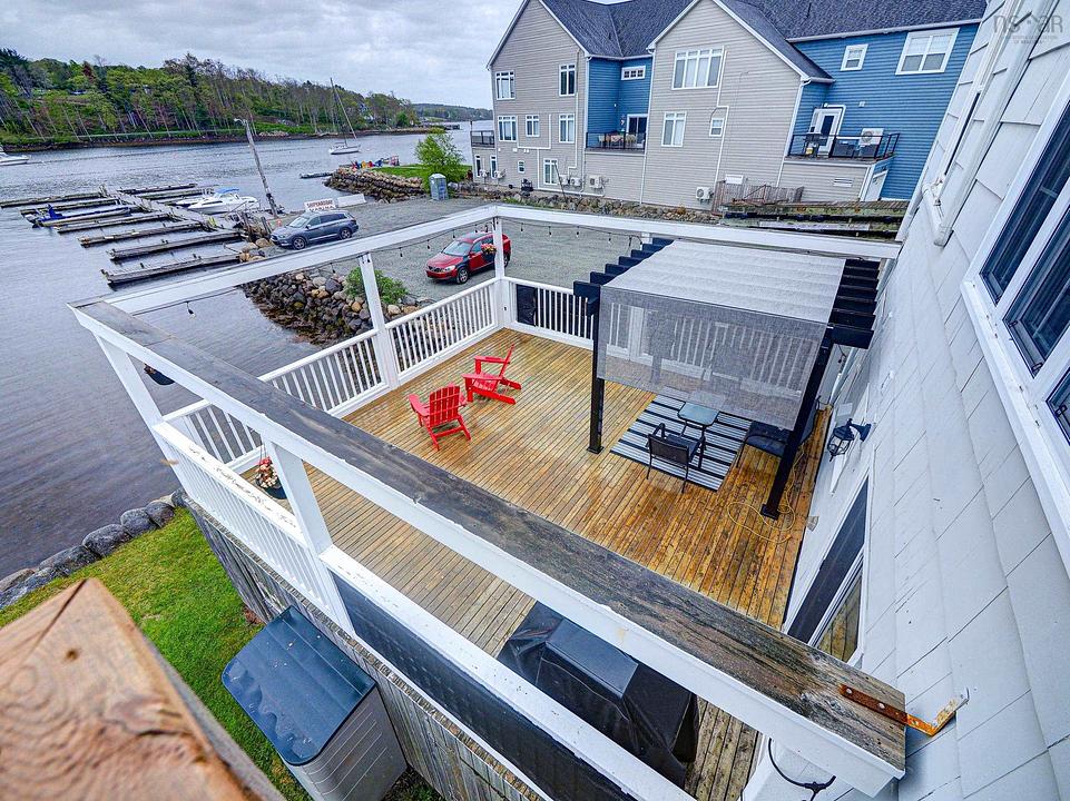 Main Street, Mahone Bay, NS