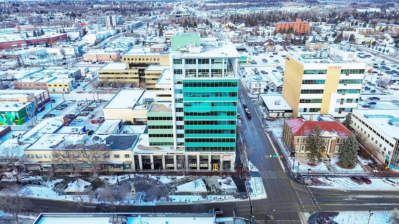 401 - 4900 50 Street, Red Deer, AB