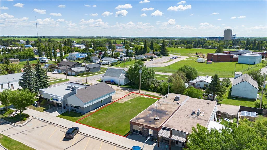 4851 Main Street, Alix, AB