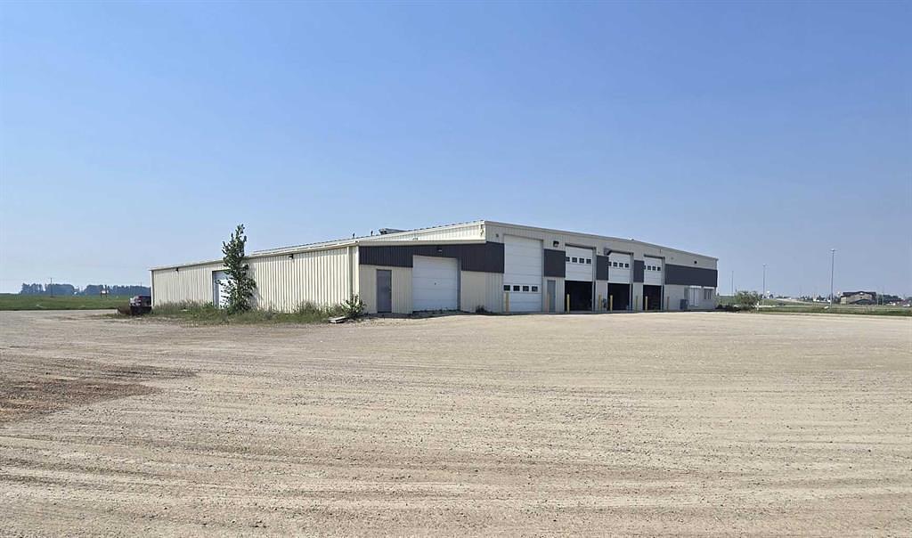 28244 Alberta 590, Innisfail, AB