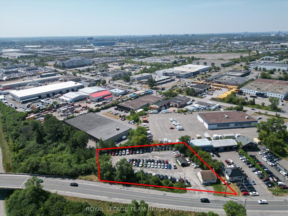 1506 Cyrville Road, Ottawa, ON