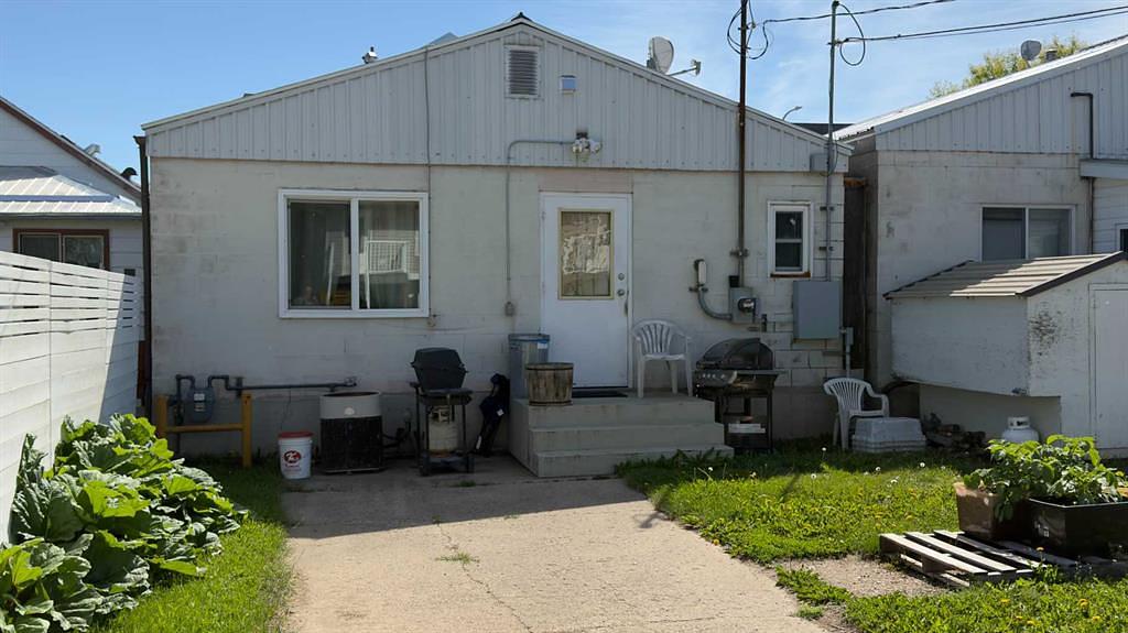 5116 50 Street, Provost, AB