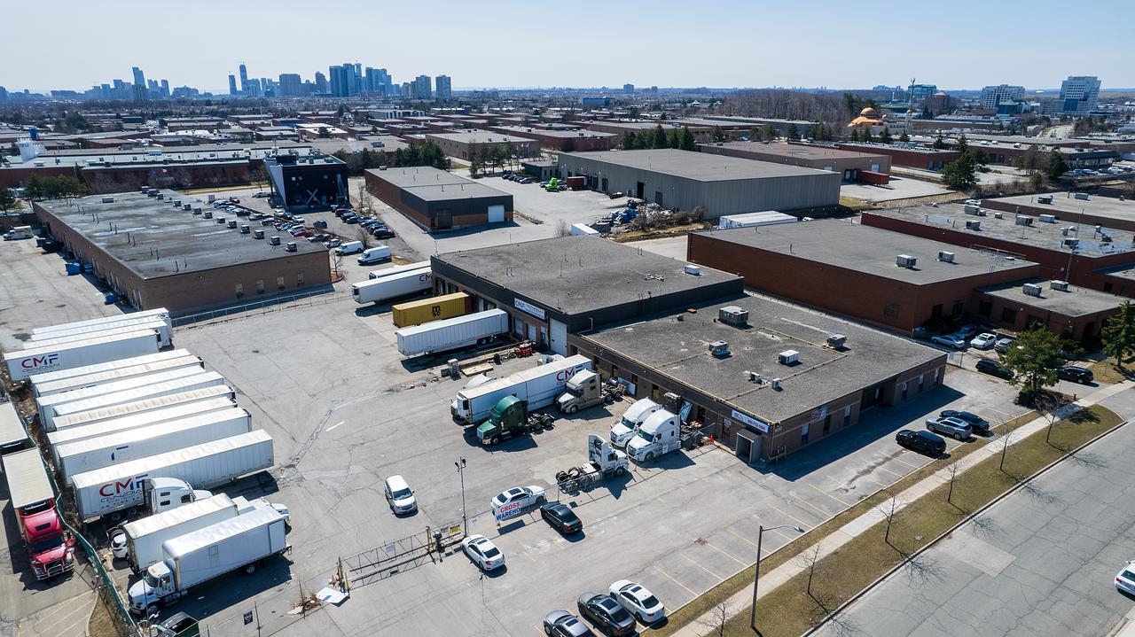 400 Brunel Road, Mississauga, ON