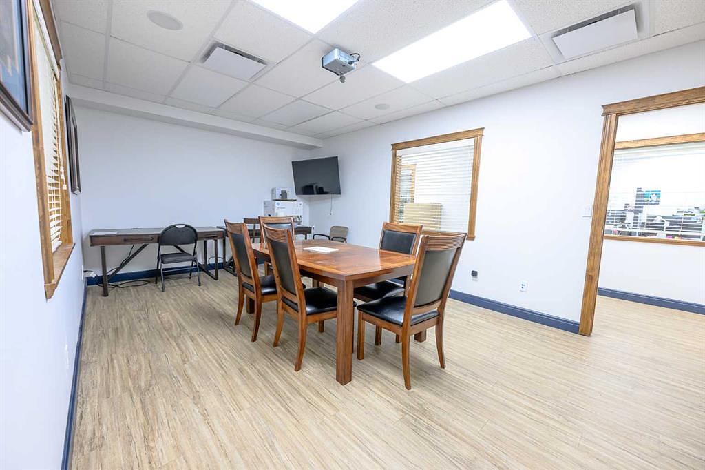 Lower/Basement - 11725 105 Street, Grande Prairie, AB