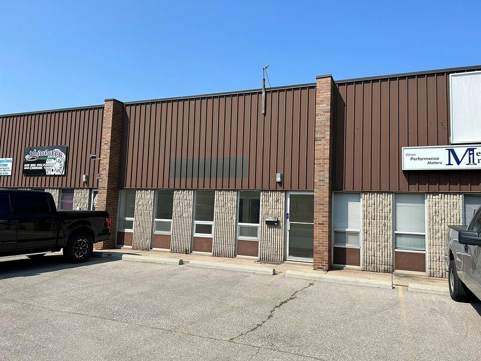 8 - 470 A Collier Macmillan Drive, Cambridge, ON