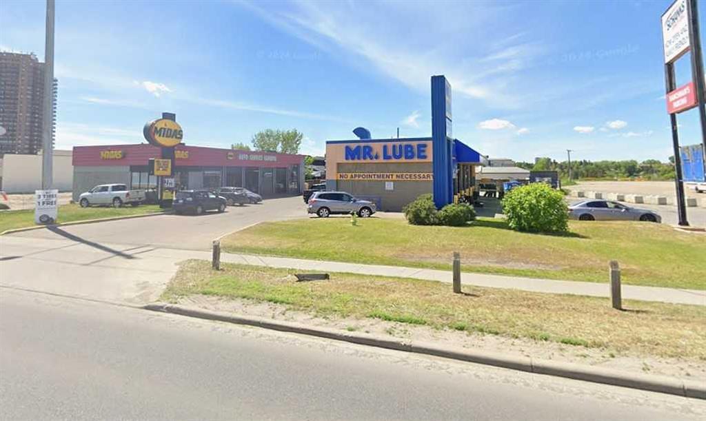 9623 Macleod Trail Southwest, Calgary, AB