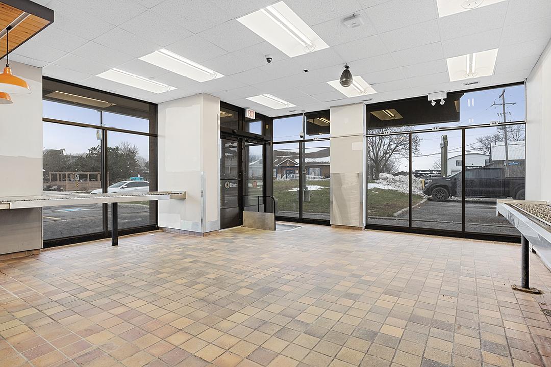 F1 - 1160 Beaverwood Road, Ottawa, ON