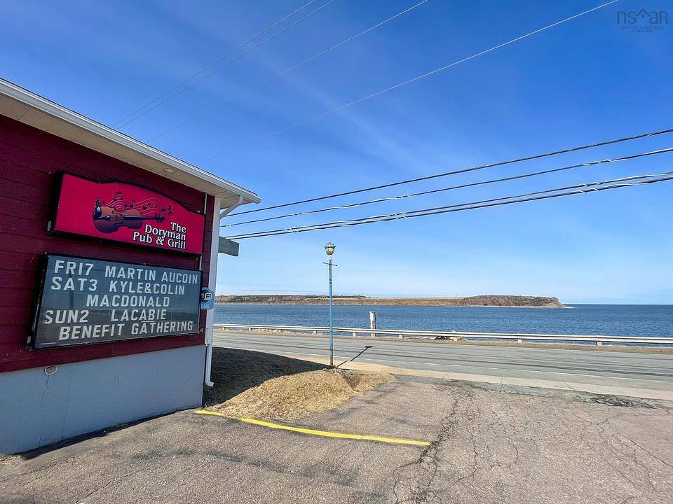 15528 Cabot Trail, Chéticamp, NS