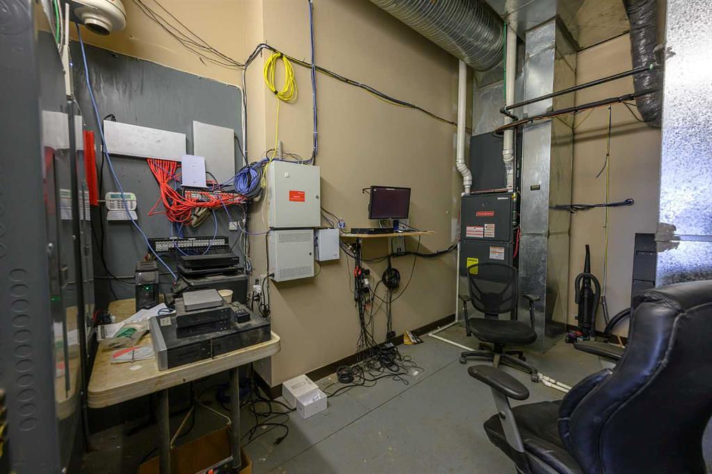 10709 79 Avenue, Clairmont, AB