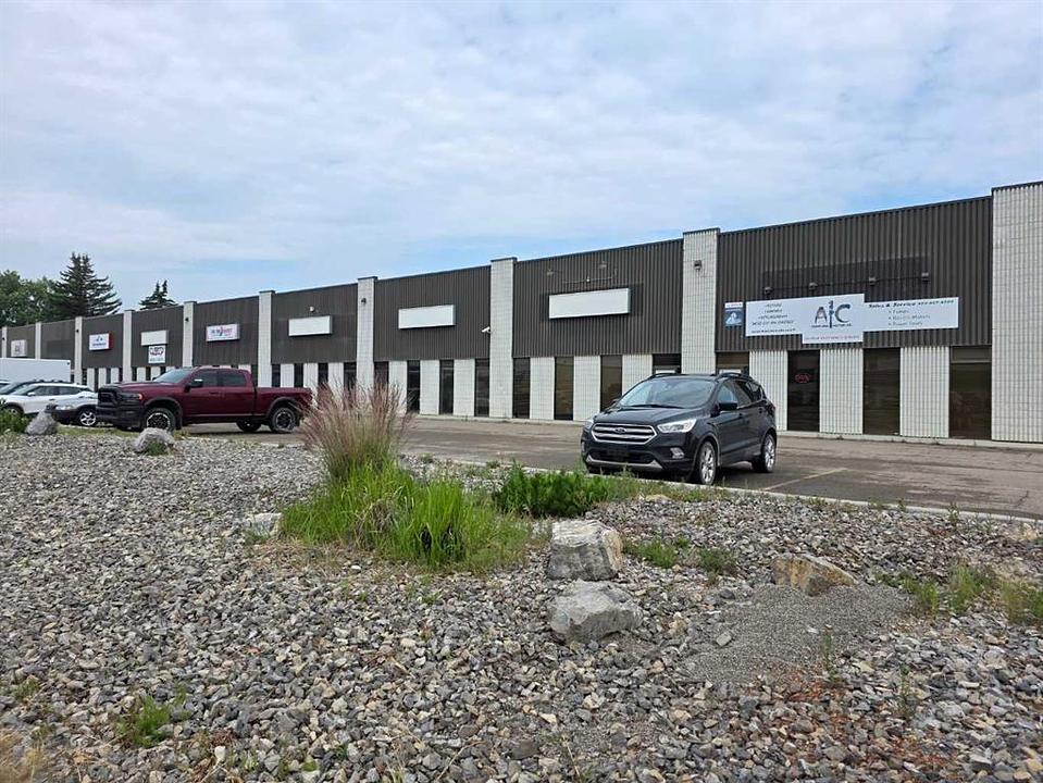 #8 - 4830 78 Street, Red Deer, AB