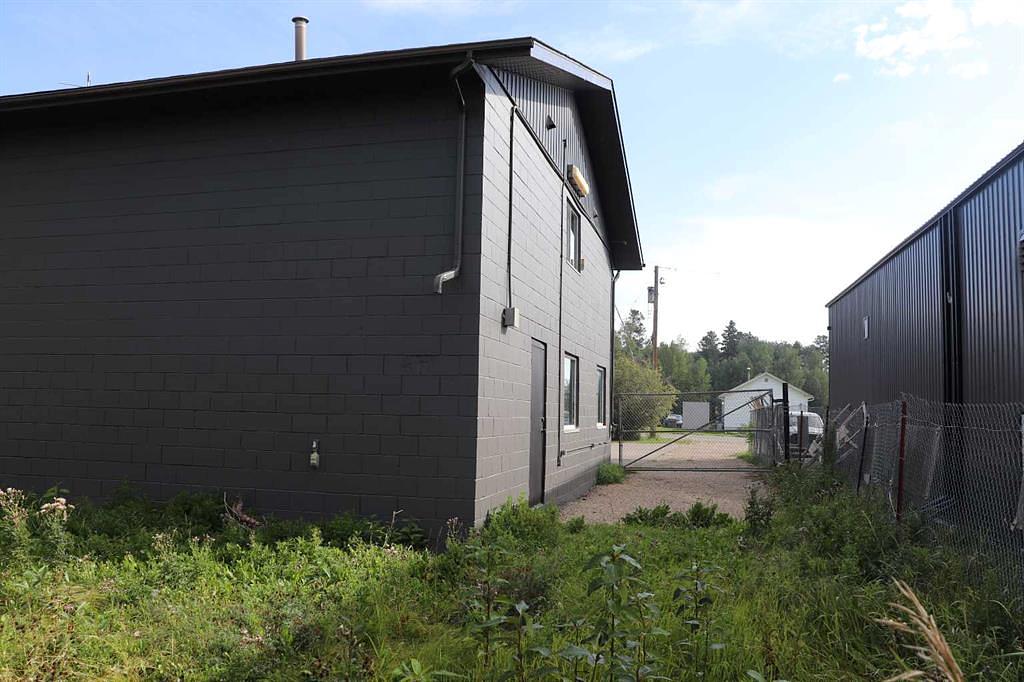 410 68 Street, Edson, AB