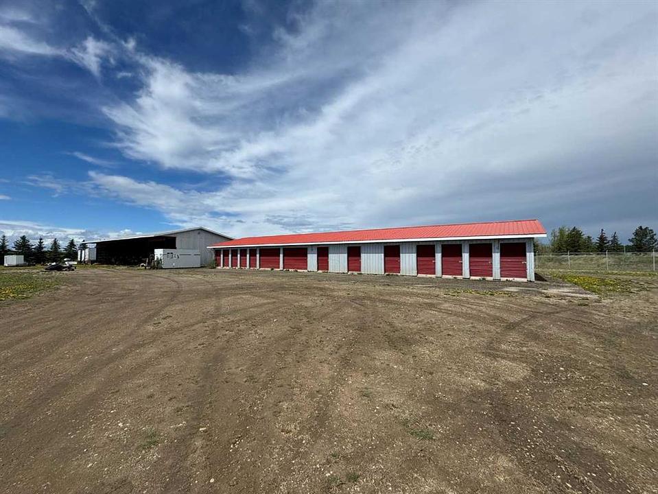 10212 98 Avenue, Hythe, AB