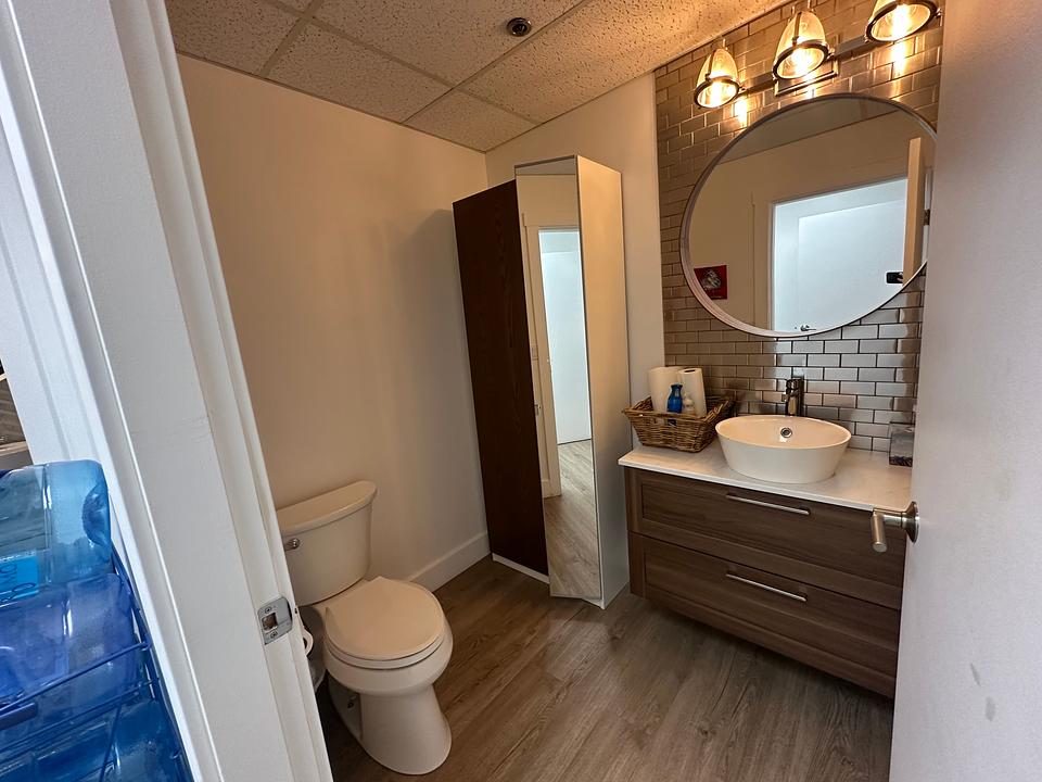 2458 Haywood Avenue, West Vancouver, BC