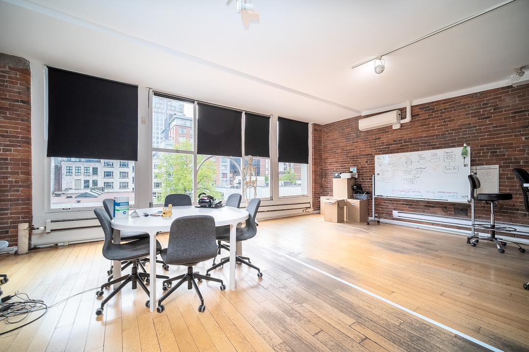 200 - 319 W Hastings St, Vancouver, BC