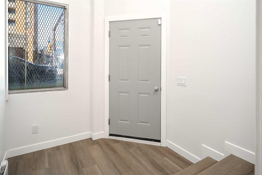 200 Centre Street South, Calgary, AB